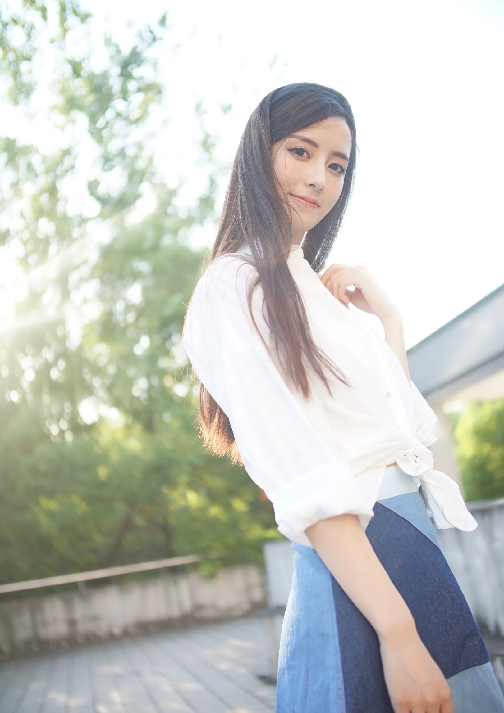 深海七号舱室 封面